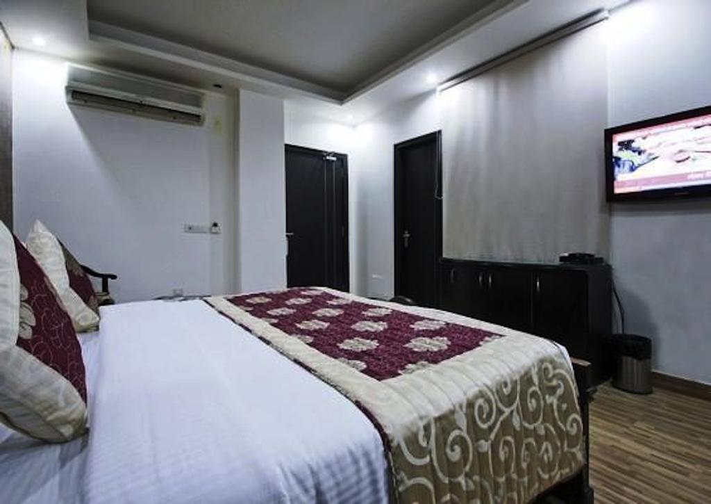 Hotel Universe Inn Nueva Delhi Habitación foto